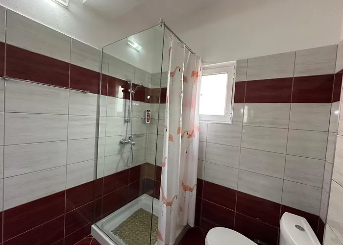 Galaxy 公寓 Sarandë